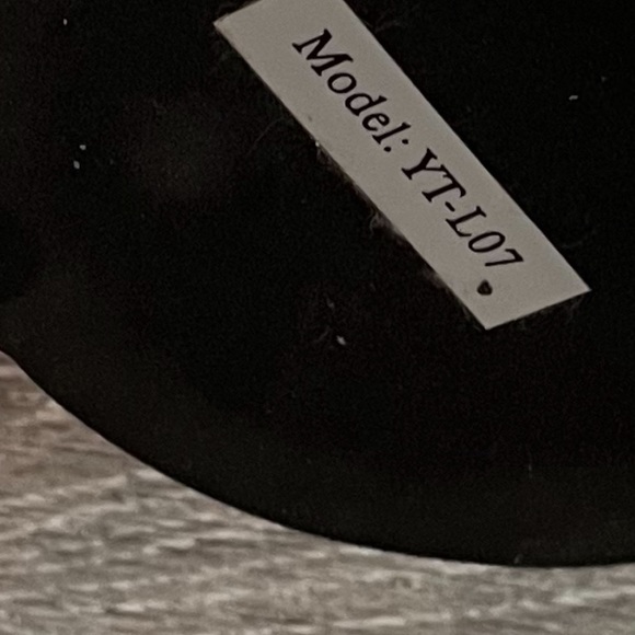 Miniature Lamp, minus the bulb and shade cover!! - Picture 7 of 9